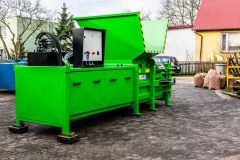 Bartontech-400-Plus-baler-4