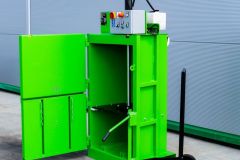 Bartontech-50-Plus-baler-2